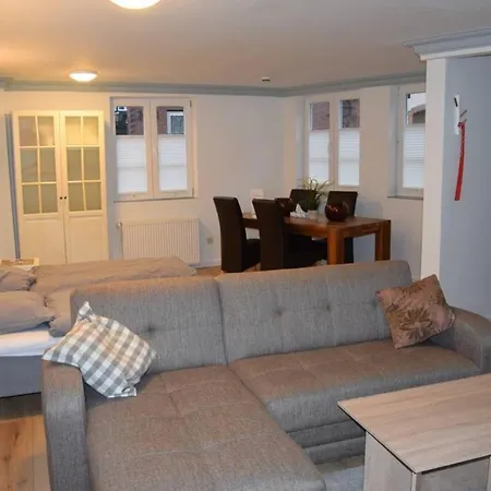 Apartment Altstadt*wohnung 80qm*5 Schlafplaetze* Buxtehude